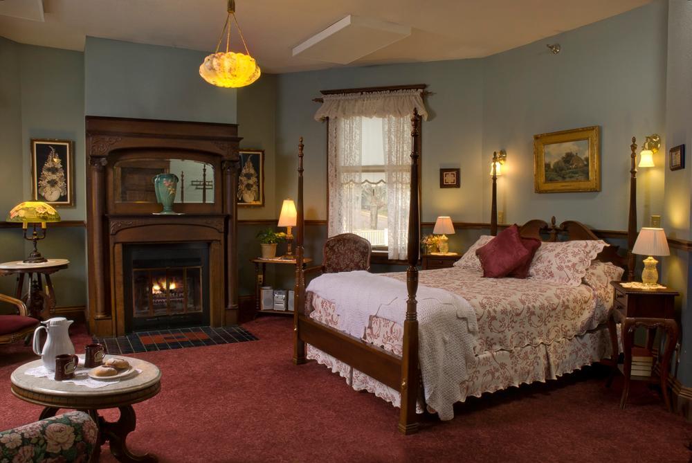 Old Rittenhouse Inn Bayfield Exteriör bild